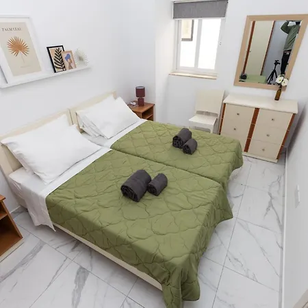 Bordino 2 Bedroom סיינט פול ביי